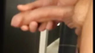 Япон массаж дээр Gangbang нь хөгжилтэй байдаг.