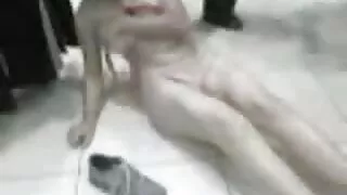 Сайн байна уу, Би София Бернс байна, Би чамайг хөхөх үү?.