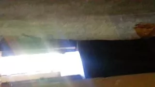 Энэтхэгийн цаг, Хүн jerks cock.