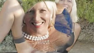 Girl d scopata бүжгийн шалан дээр fucked.