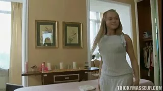 Brunettes нь лесбиян сексийг чухалчилдаг.