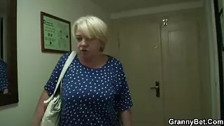 Нойрондоо автсан.